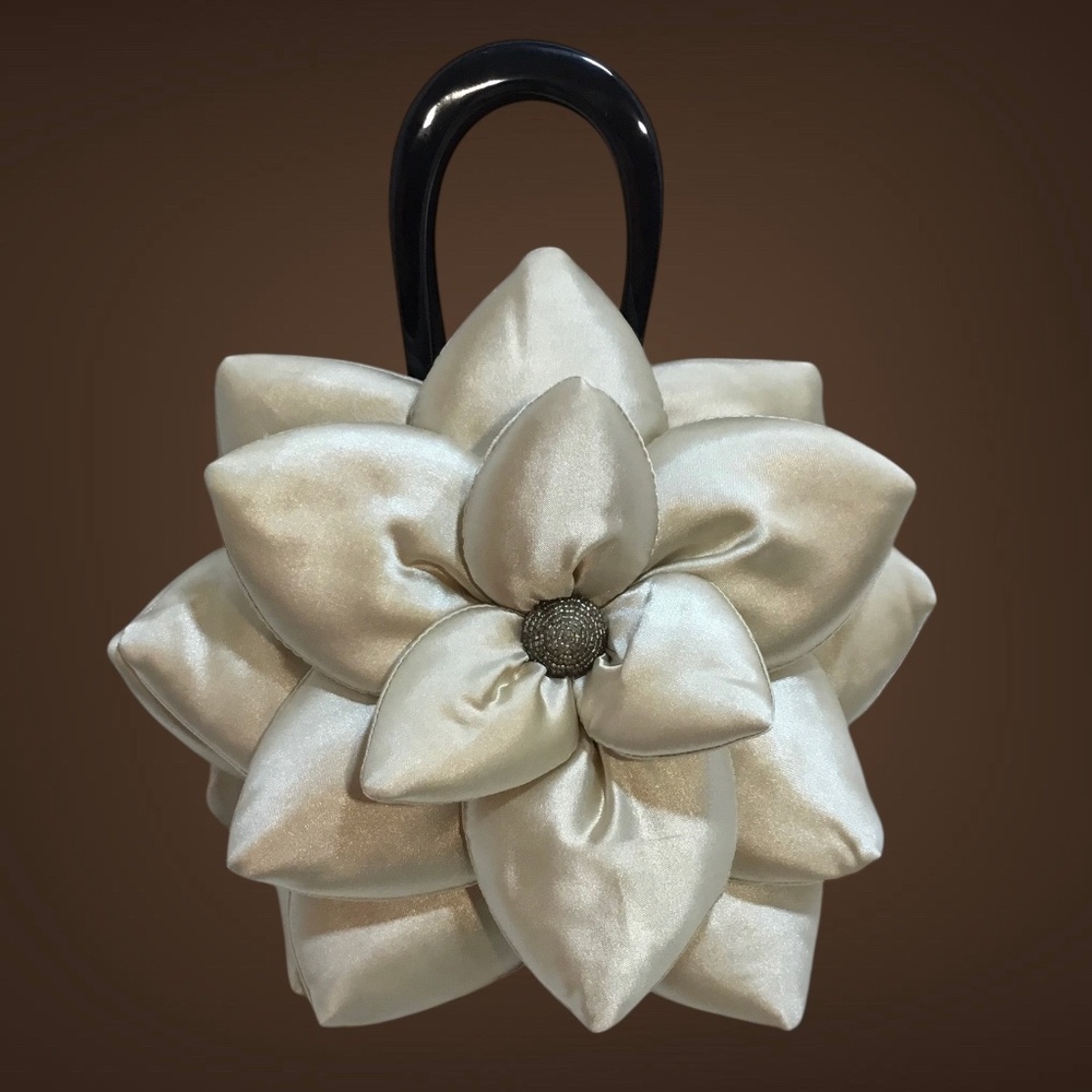 Mod by Design Flower Shaped Silk Purse with beaded detail & Black Handle, Small